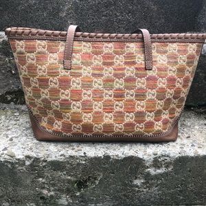 Gucci large straw tote/handbag